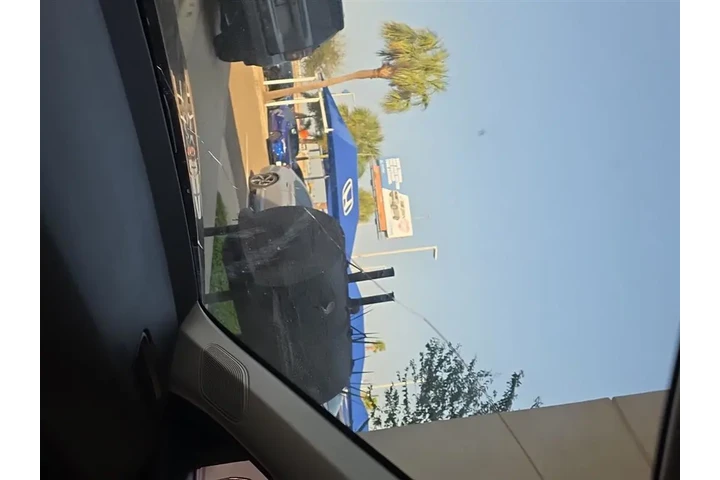 $22995 : Honda Civic 2023 EX 4dr Seda image 1