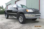 $6995 : 2001 Tundra thumbnail