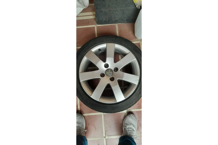 $650000 : VENDO LLANTAS 16 image 1