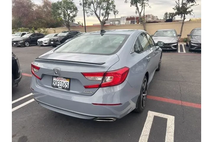 $25490 : Honda Accord 2022 Sport Spec image 3