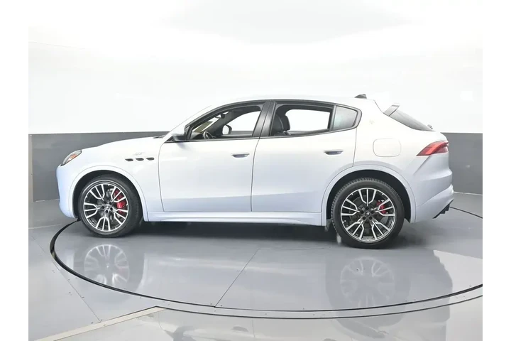 $33995 : Maserati Grecale 2023 AWD GT image 3