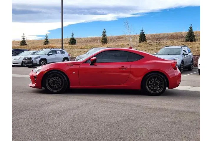 $21799 : Toyota 86 2020 2dr Coupe 6M image 2