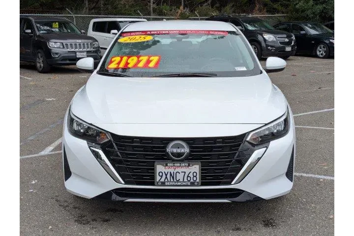 $21977 : Nissan Sentra 2025 S 4dr Sed image 3