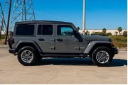 $24248 : Jeep Wrangler Unlimited 2020 thumbnail