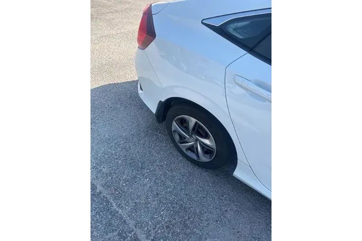 $18307 : Honda Civic 2019 LX 4dr Seda image 6