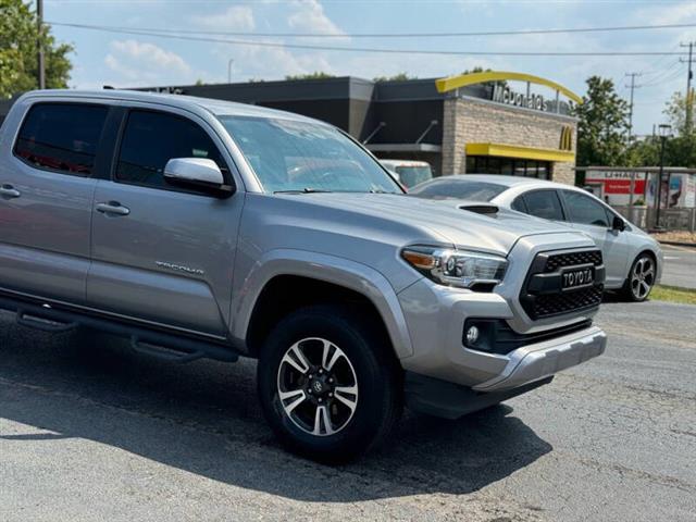 $27486 : 2016 Tacoma TRD Sport image 7