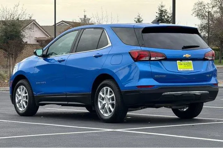 $18893 : Chevrolet Equinox 2024 4x4 L image 3