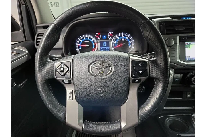 $29998 : Toyota 4Runner 2015 4x4 SR5 image 10