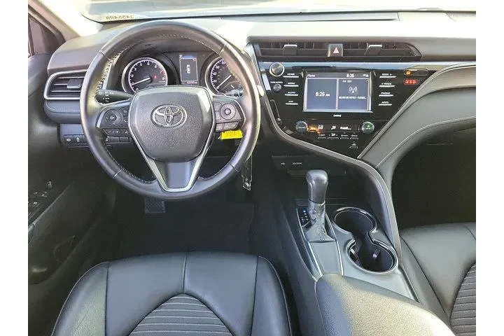 $20500 : Toyota Camry 2020 SE 4dr Sed image 4