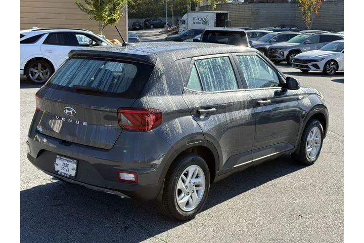 $18967 : Hyundai VENUE 2024 SE 4dr Cr image 7