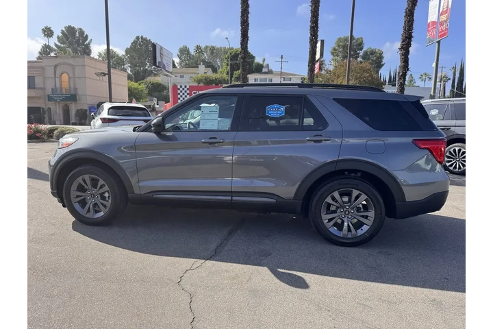 $33995 : Ford Explorer 2022 AWD XLT 4 image 6