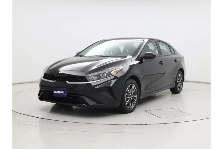 $18998 : Kia Forte 2024 LXS 4dr Sedan image 4