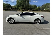 $13000 : 2012 Genesis Coupe 2.0T thumbnail