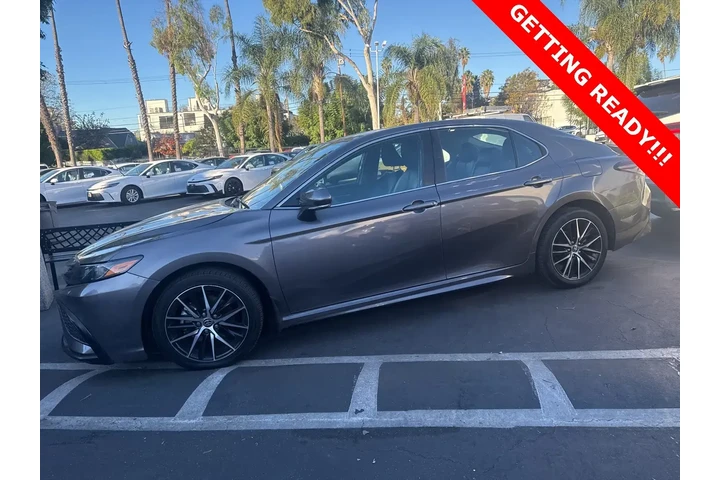 $24277 : Toyota Camry 2024 SE 4dr Sed image 3