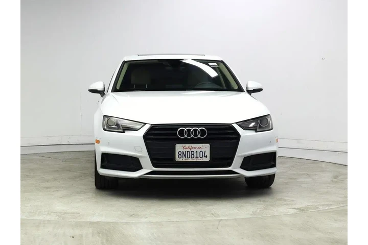 $16998 : Audi A4 2019 Titanium 40 TFS image 5