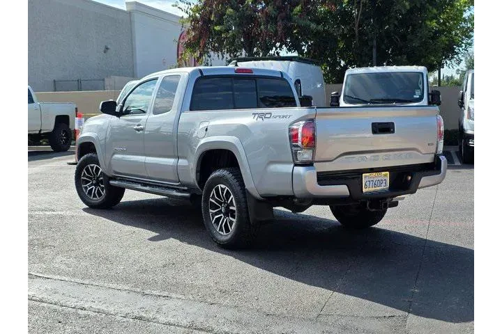 $29995 : Toyota Tacoma 2022 4x2 TRD S image 7