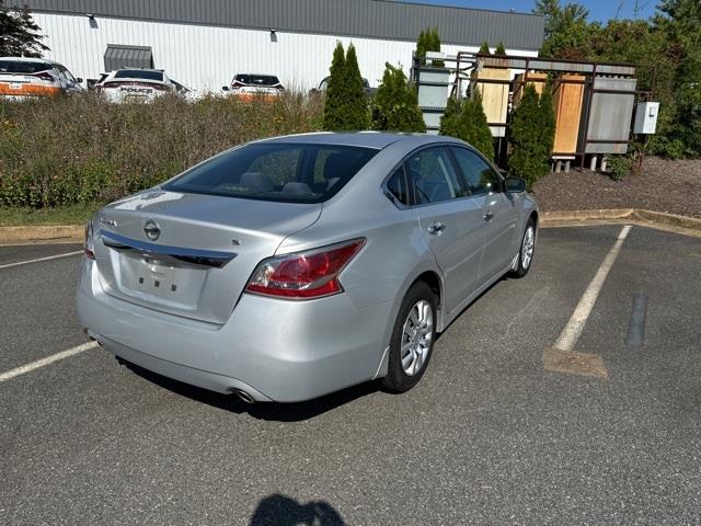 $10299 : PRE-OWNED 2015 NISSAN ALTIMA image 2