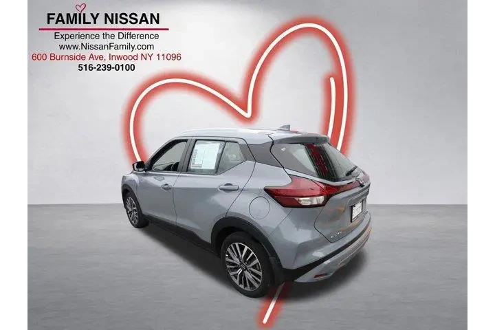 $17777 : Nissan Kicks 2024 SV 4dr Cro image 5