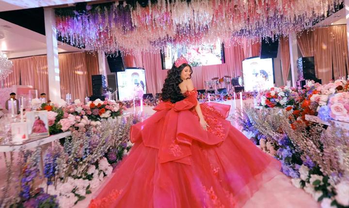 Fiesta de quinceañera organizada por Saira Orozco, fundadora de Events with Saira en Texas