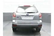 $13317 : Subaru Forester 2017 AWD 2.5 thumbnail