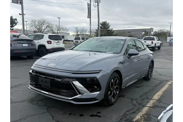 $23224 : Hyundai SONATA 2025 SEL 4dr image 3