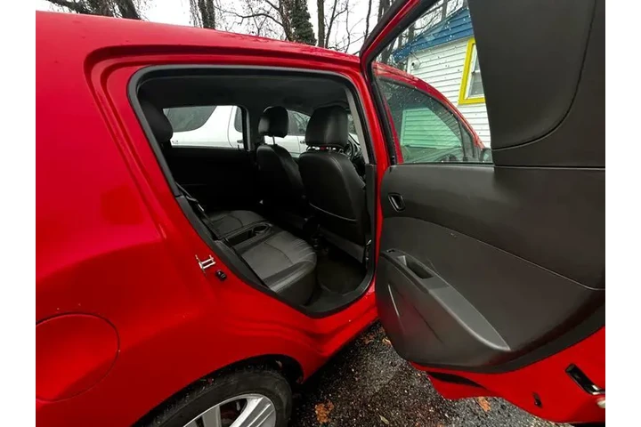 $7999 : 2015 Spark image 5