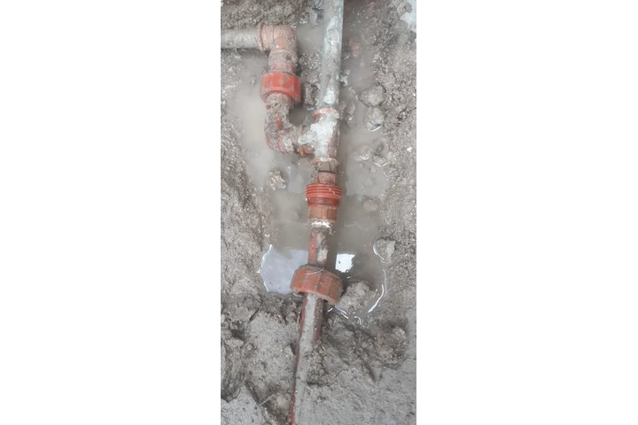 Ángel su plomero de confianza image 4