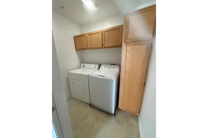 $3495 : 1 Mes Gratis - Llama Ya! image 8