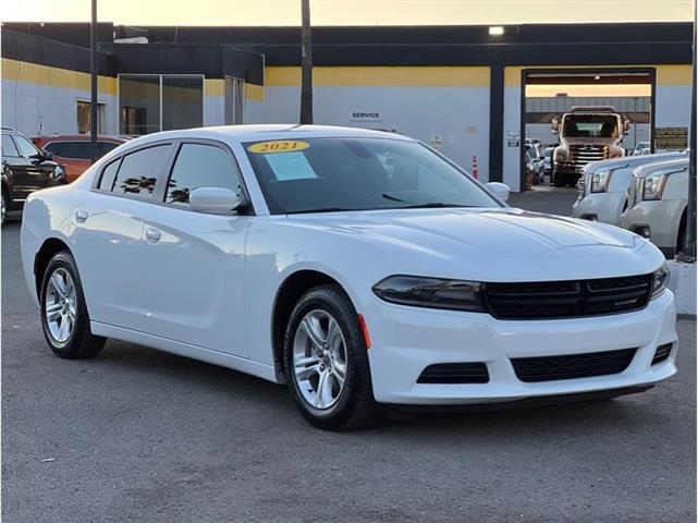 2021 Dodge Charger image 4