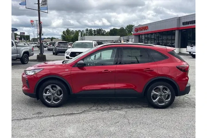 $31980 : Ford Escape 2026 ST-Line 4dr image 6