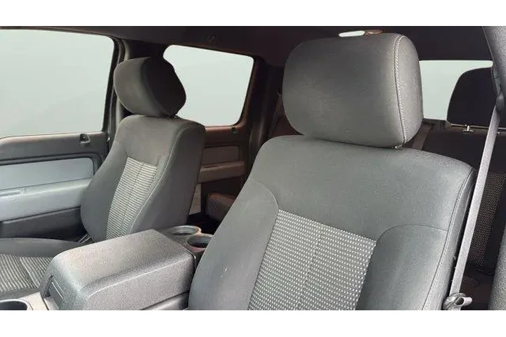 $16854 : Ford F-150 2014 4x2 STX 4dr image 8