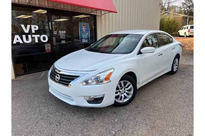 $5999 : 2015 Altima 2.5 S image 1