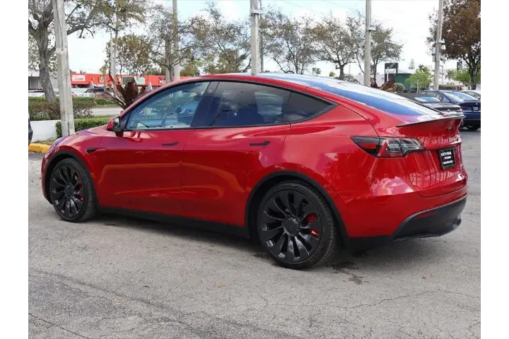 $27990 : Tesla Model Y 2022 AWD Perfo image 9