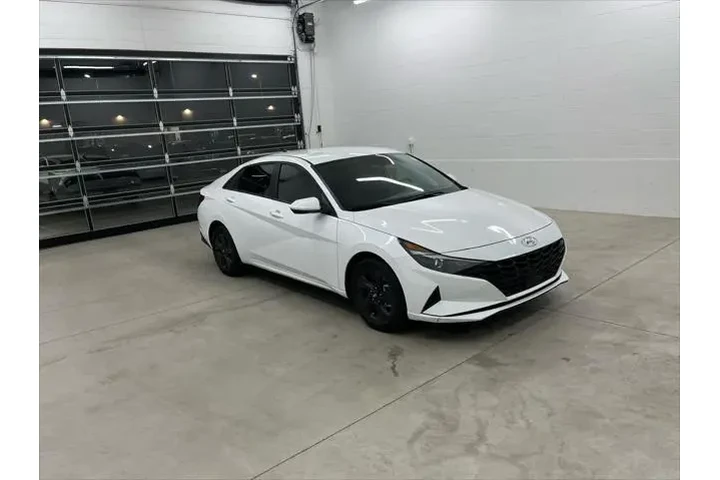 $19990 : Hyundai ELANTRA 2022 SEL 4dr image 5