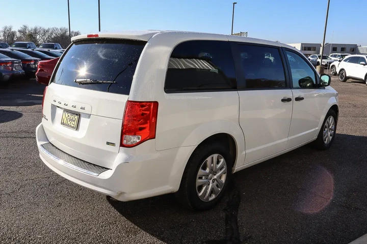 $14788 : 2019 Grand Caravan SE Wagon image 4