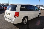 $14788 : 2019 Grand Caravan SE Wagon thumbnail