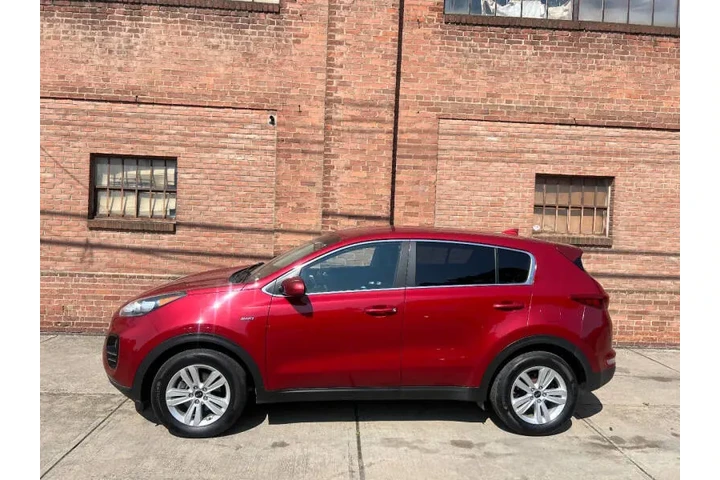 $12999 : 2018 Sportage LX image 3