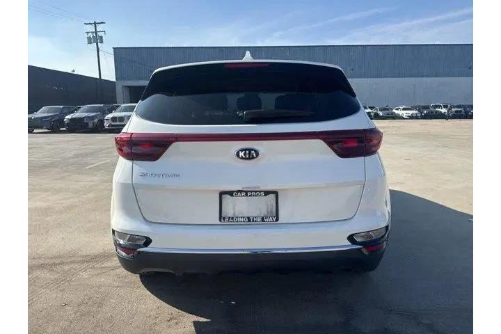 $18888 : Kia Sportage 2022 LX 4dr SUV image 4