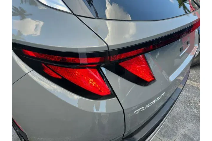 $21990 : Hyundai TUCSON 2025 SEL 4dr image 5