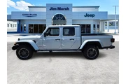 $29500 : Jeep Gladiator 2023 4x4 Over thumbnail