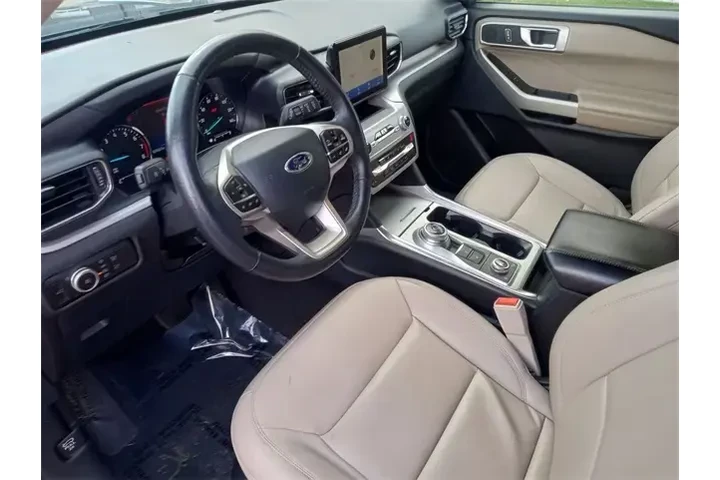 $26968 : Ford Explorer 2023 AWD XLT 4 image 10
