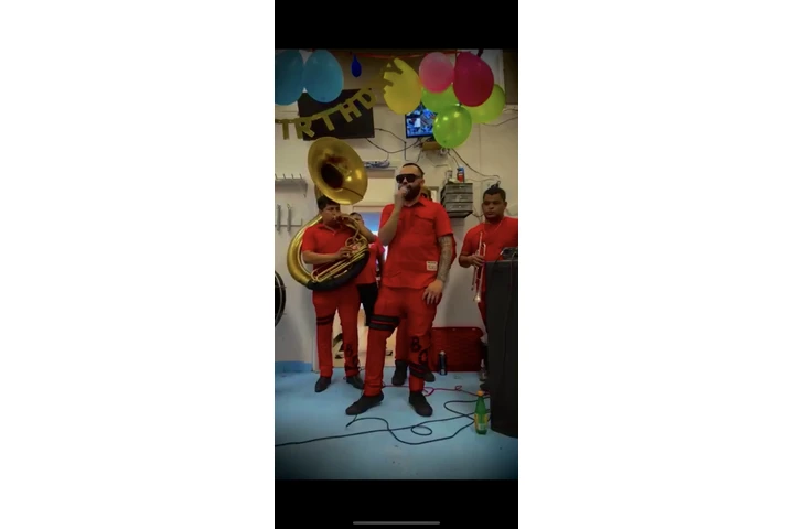 Banda Chacalozos image 4