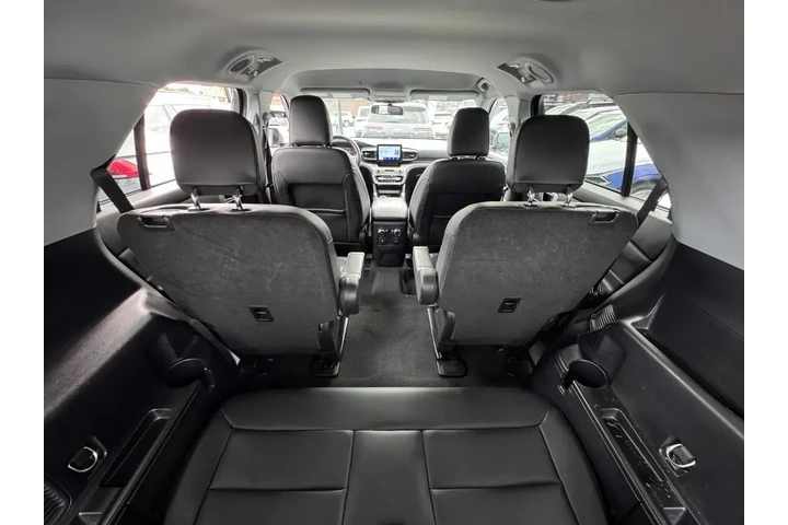 $26477 : Ford Explorer 2022 AWD XLT 4 image 9