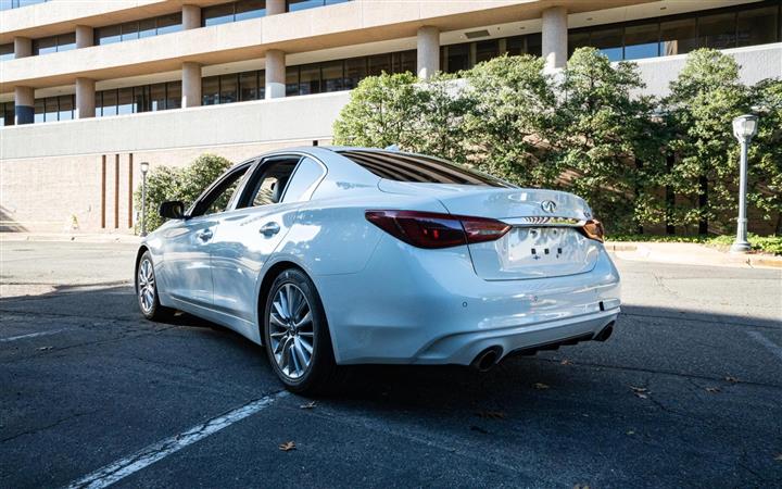 $23050 : 2021 INFINITI Q50 image 6