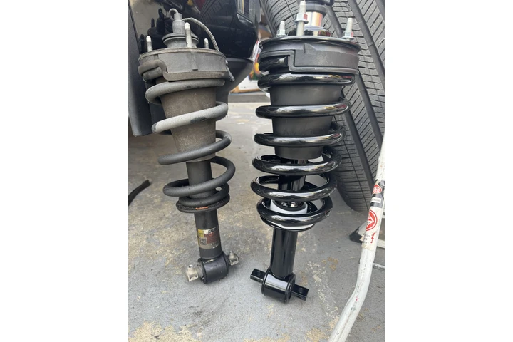 Rodriguez Automotive mechanic image 4