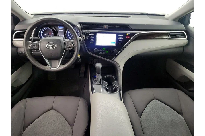 $20998 : Toyota Camry 2018 LE 4dr Sed image 9