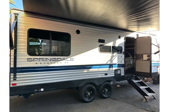 $18900 : 2023 Keystone RV Springdale image 7