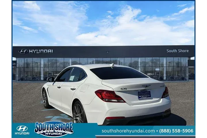 $25990 : Genesis G70 2021 AWD 2.0T 4d image 8