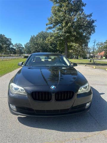 $5800 : 2011 BMW 5 Series 535i image 10