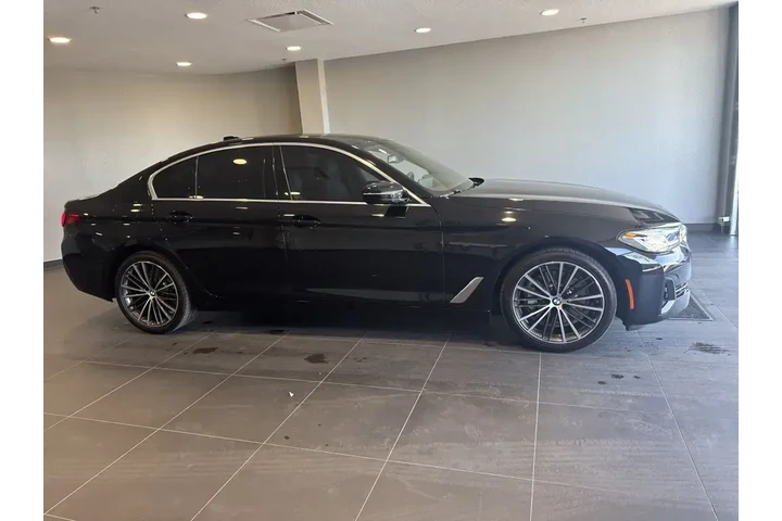 $34984 : BMW 5 Series 2023 530i 4dr S image 6